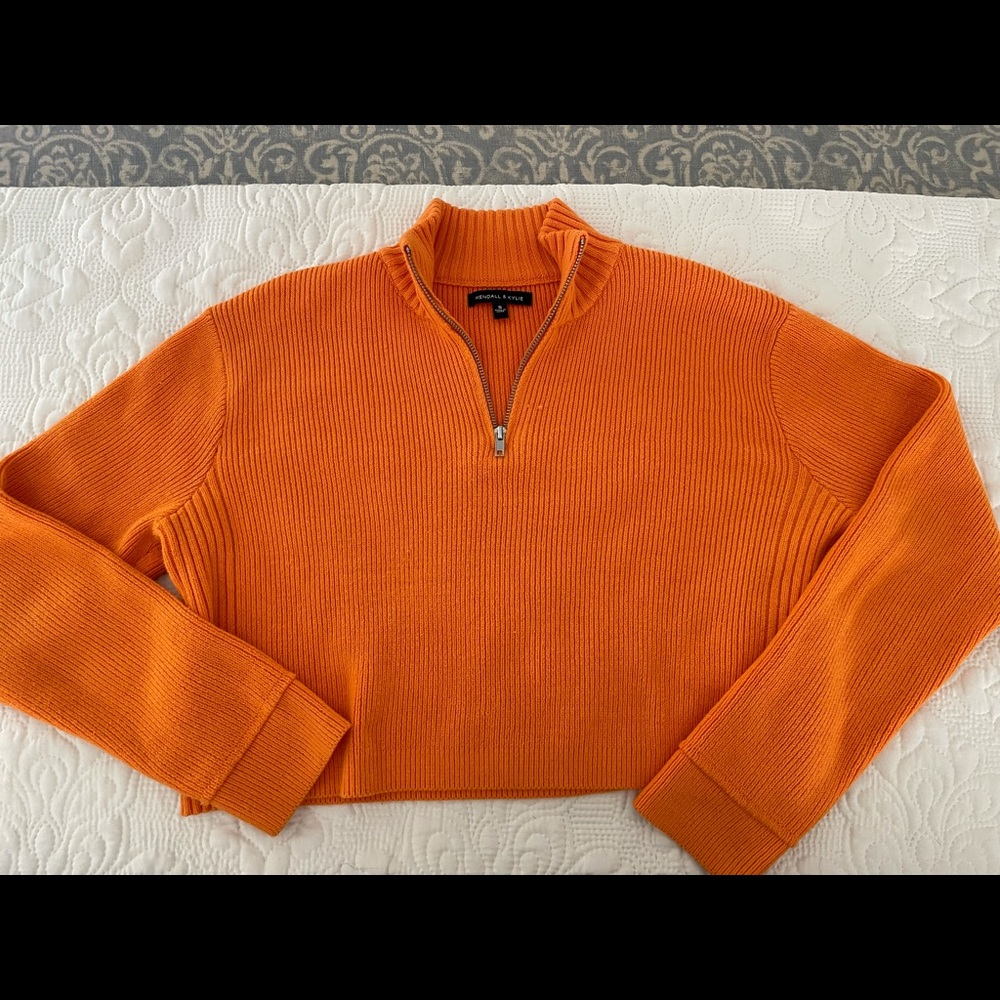 Kendall & Kylie Ribbed Cropped Orange Sweater, Size S